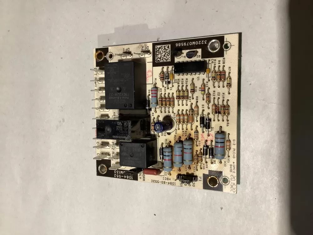 Goodman PCBDM133S Defrost Control Board AZ178143 | BG671