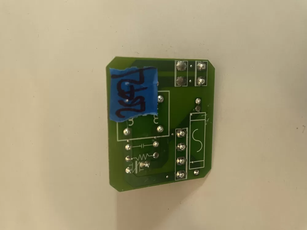 Kenmore 40301 0126701 Refrigerator Control Board Noise Filter AZ191770 | KM2642