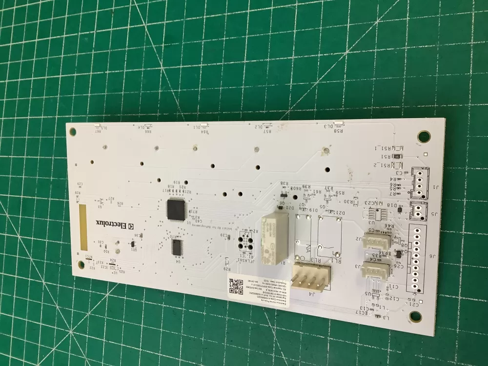 5304526015 Frigidaire Refrigerator Gray User Interface
