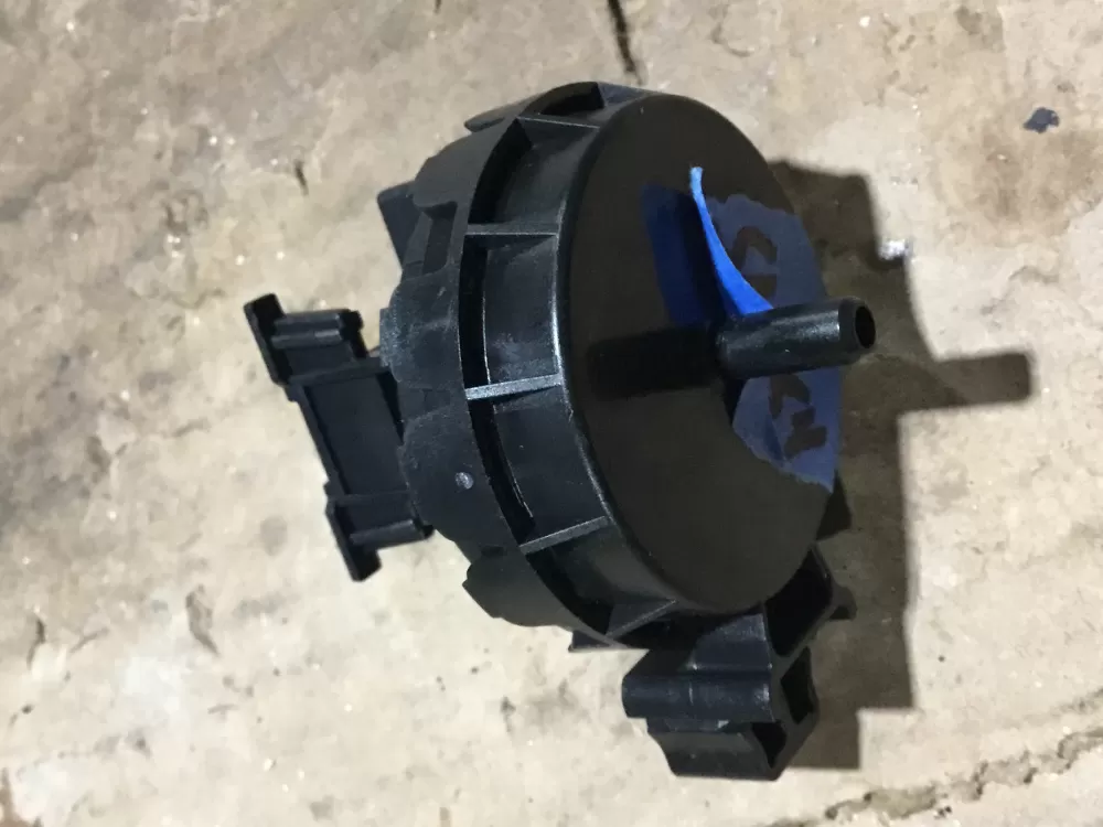 Bosch Siemens 9000385029 Pressure Switch AZ96456 | Sl154