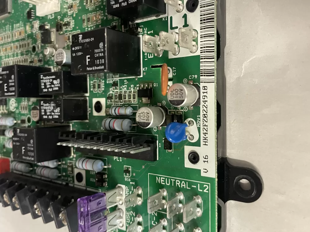 Carrier HK42FZ022 CEPL130456-01 Furnace Control Board AZ215899 | Wm927