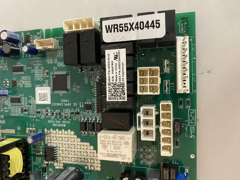 GE Wr55x40445 Refrigerator Control Board AZ201039 | BK2574