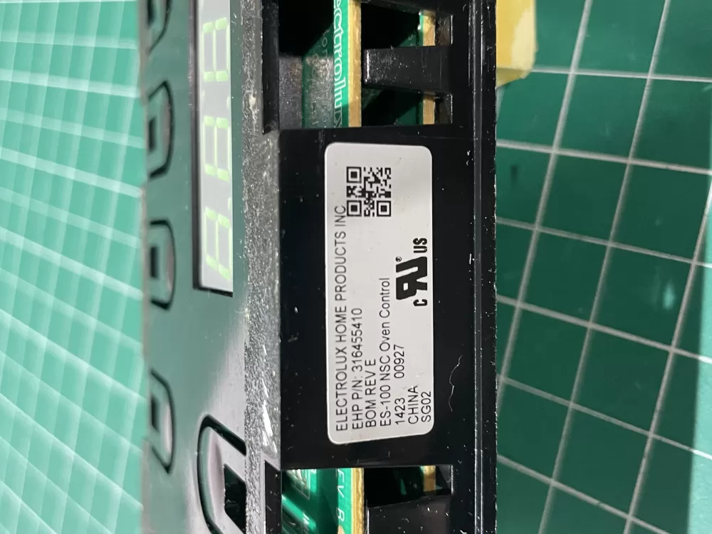 Frigidaire Westinghouse 316222800 316222802 Oven Control Board AZ190140 | Wm820