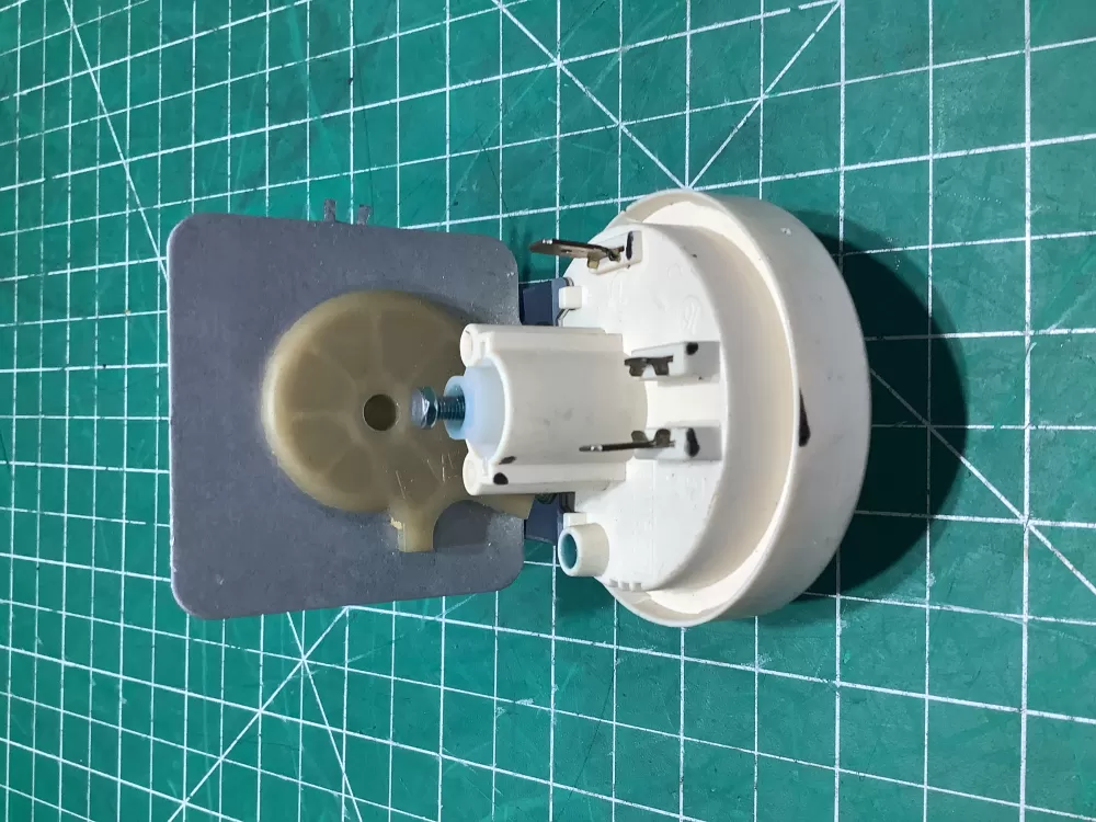 GE Washer WH12X10065 175D2290P028 Pressure Switch AZ151483 | SL176