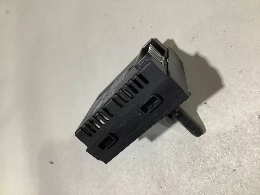 Maytag Amana 8578335 WP8578335 Washer Control Board Switch AZ102984 | Sl92