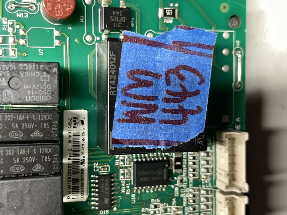 Whirlpool W10316784 Refrigerator Control Board Refrigerator AZ35908 | Wm443