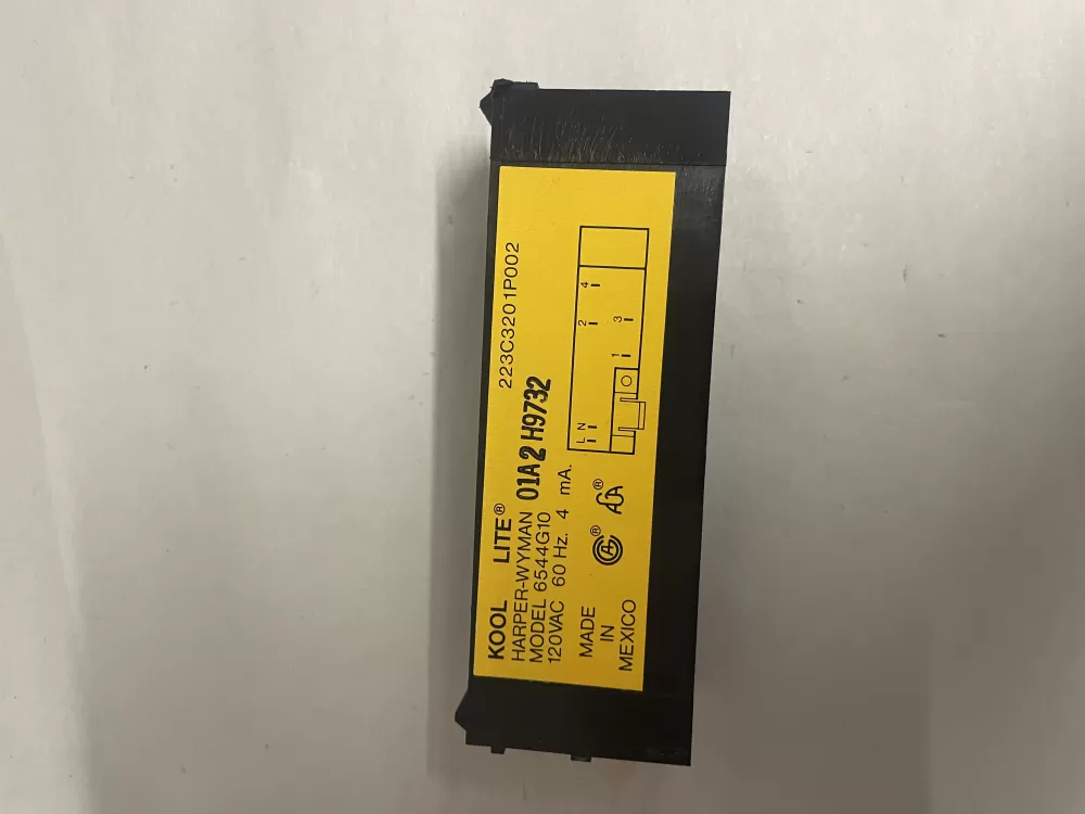 GE 223C3201P002  6544G1001B Range Spark Module