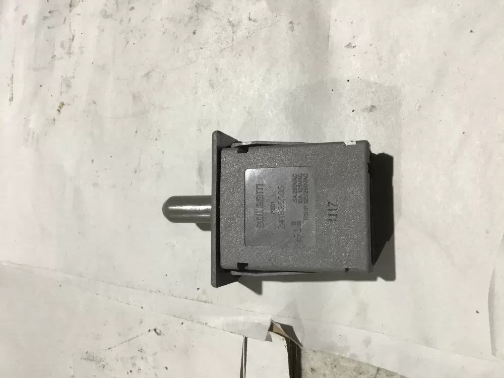 Frigidaire 241835505 Refrigerator Door Light Switch AZ100855 | Sl124