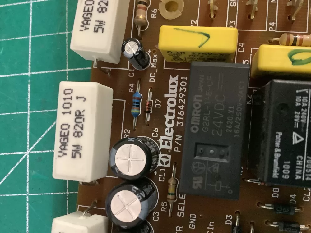 Kenmore 316429301 AP3837345 Oven Range Control Board AZ192083 | NR613