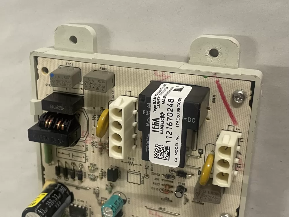 GE 175D6798G001 WE04M10011 Dryer Control Board AZ115697 | KMV390