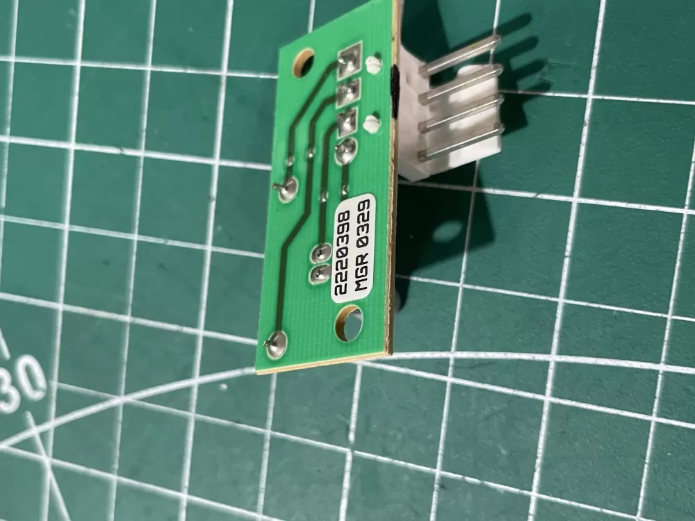 Whirlpool W10757851 4389102 Refrigerator Ice Control Board AZ193444 | Wm605