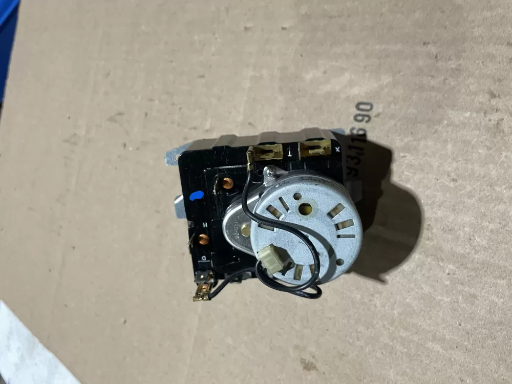 GE 212D1233P013 WE4M365 Dryer Timer