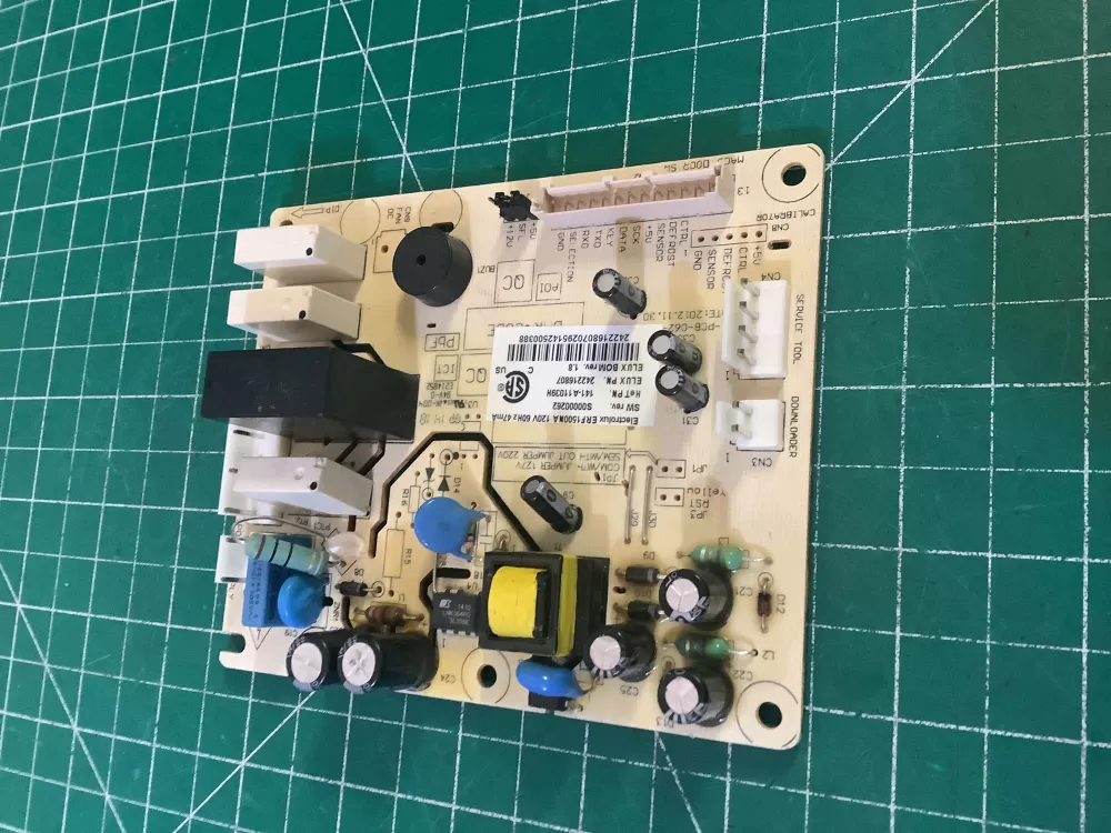 Frigidaire 5304504489 242216807 Refrigerator Control Board AZ195092 | NR657