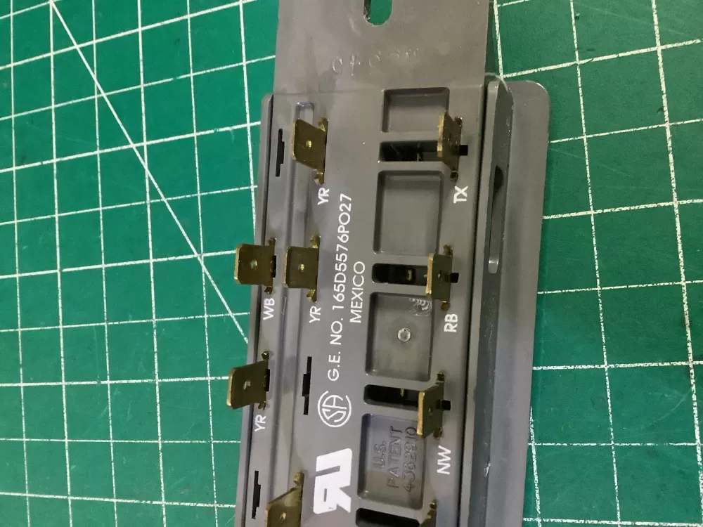 GE Kenmore 165D5576P027 Dishwasher Push Button Switch AZ194857 | NR304