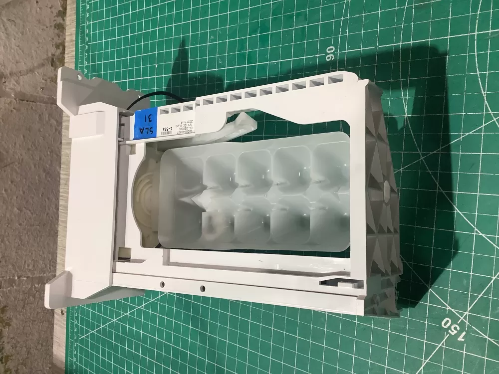 Miele 9000748237 Refrigerator Ice Maker AZ191149 | SL31