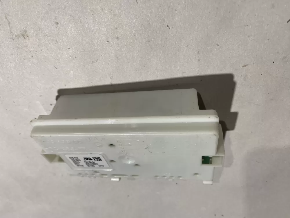 Bosch Thermador 8001038076 Refrigerator Control Board  AZ128115 | BK2312