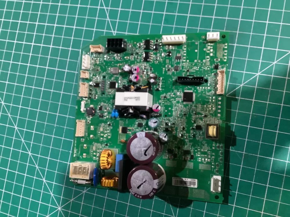 Whirlpool W11124692 Refrigerator Control Board AZ144564 | NR2430
