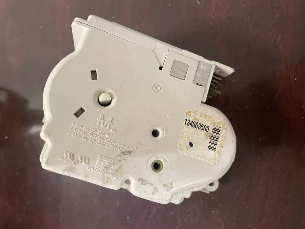 Frigidaire 134063500 M620 Washer Timer AZ48950 | KM1213