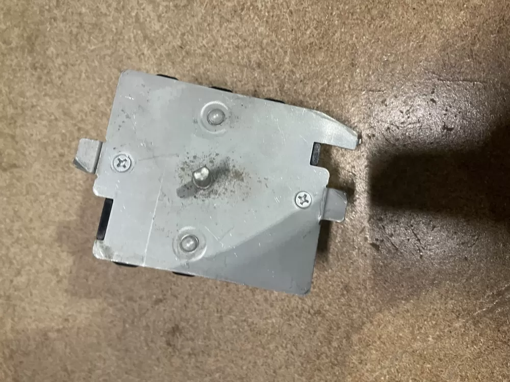 GE 572D520P019 WE4M189 Dryer Timer AZ25871 | KM82