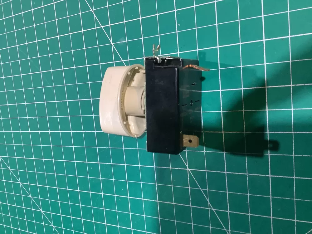 GE 175D2315P009 WE4X881 Dryer Control Board Switch AZ143478 | SL175
