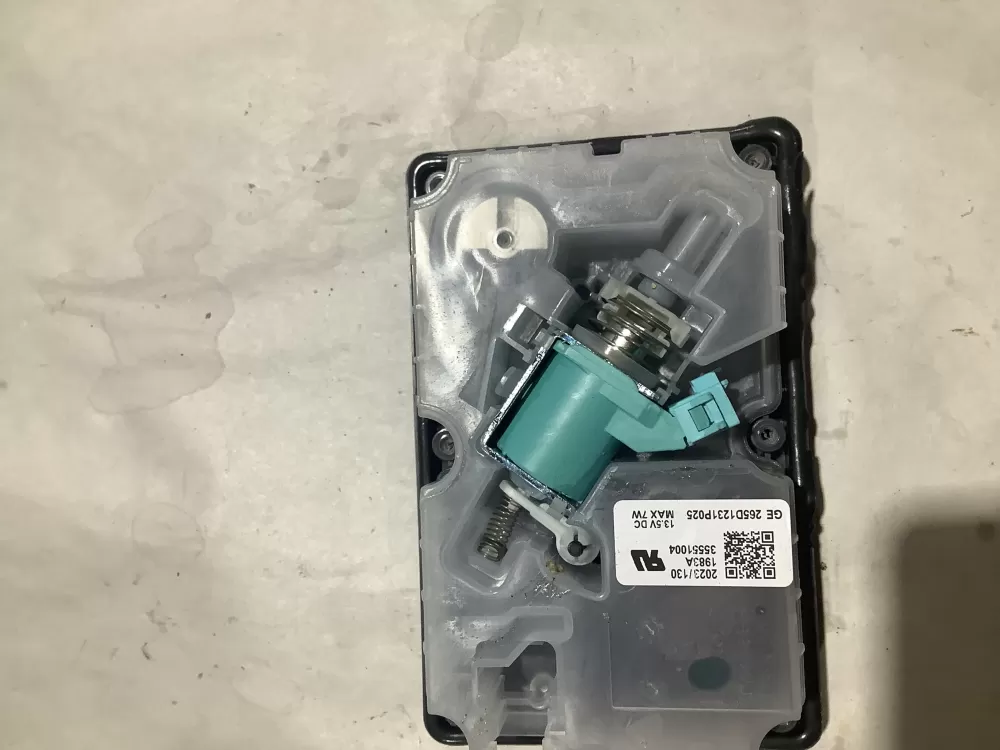 GE 265D1231P025 Dishwasher Detergent Dispenser AZ107085 | SL7