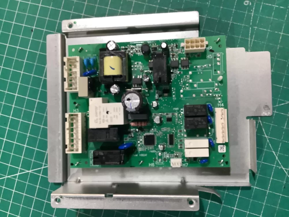 Speed Queen 204783 Washer Main Control Board Output Control AZ229108 | SLA11