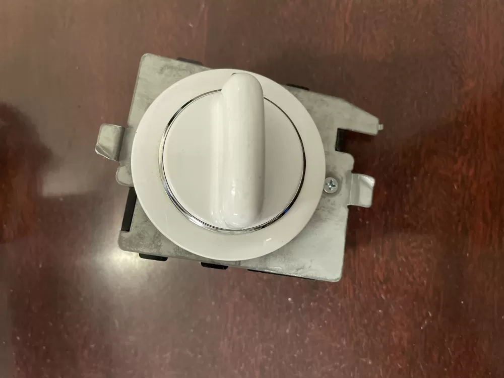 GE 572D520P021 WE4M271 Dryer Timer AZ58160 | KM2056