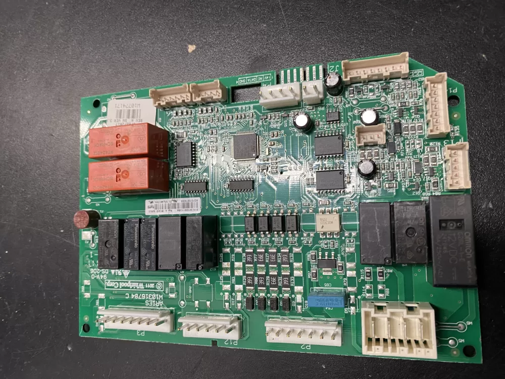 Whirlpool  Jenn-Air  Maytag W10774171 Refrigerator Control Board