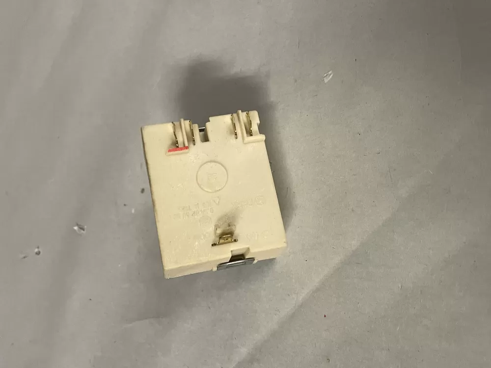 Samsung  PRT002-03B   230915  EBF63054502 Range Element Switch