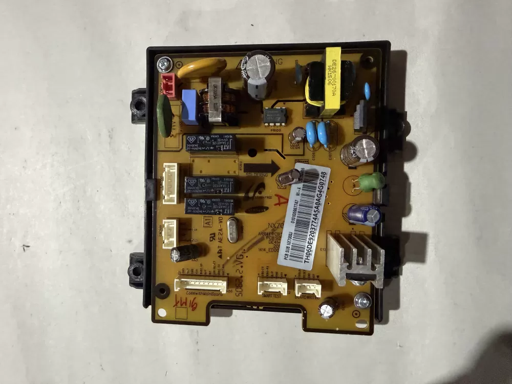 Samsung DE92 03774A Range Control Board AZ225729 | KM2656