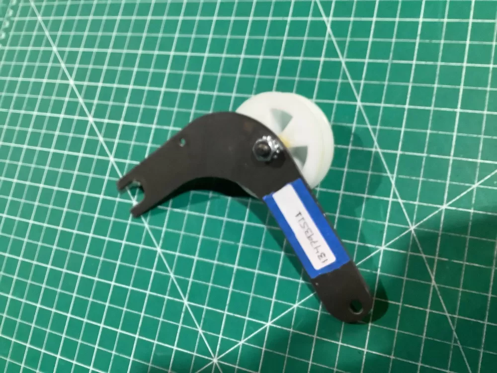 Frigidaire  134793500  134793511  134793512 Idler Arm Assembly