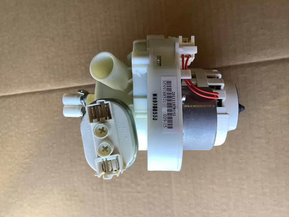 Miele 04010196 Dishwasher Miele Circulation Pump Motor 0010196 AZ104281 | SLA120