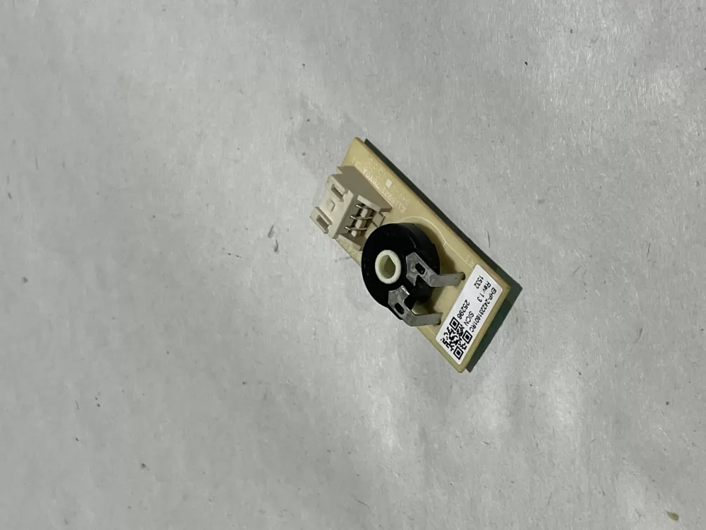 Frigidaire  Kenmore  Westinghouse AP6037540 242216801 242231601 5304498355 A00625301 A02780901 SA00625301 5304507171 PS11770620 242231601RC Refrigerator Control Board