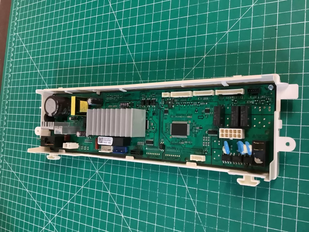 Samsung DD92 00059K  Control Board Main AZ224596 | NR1790