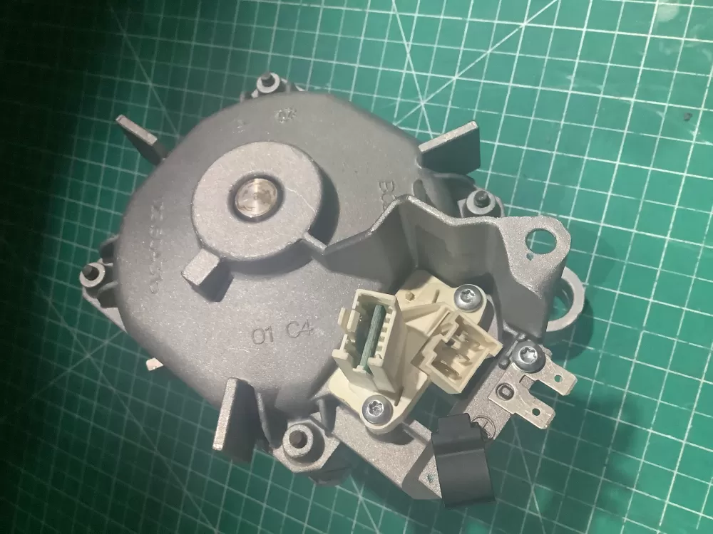 Bosch 00145836 8001015638 Washer Drive Motor AZ143062 | SL279