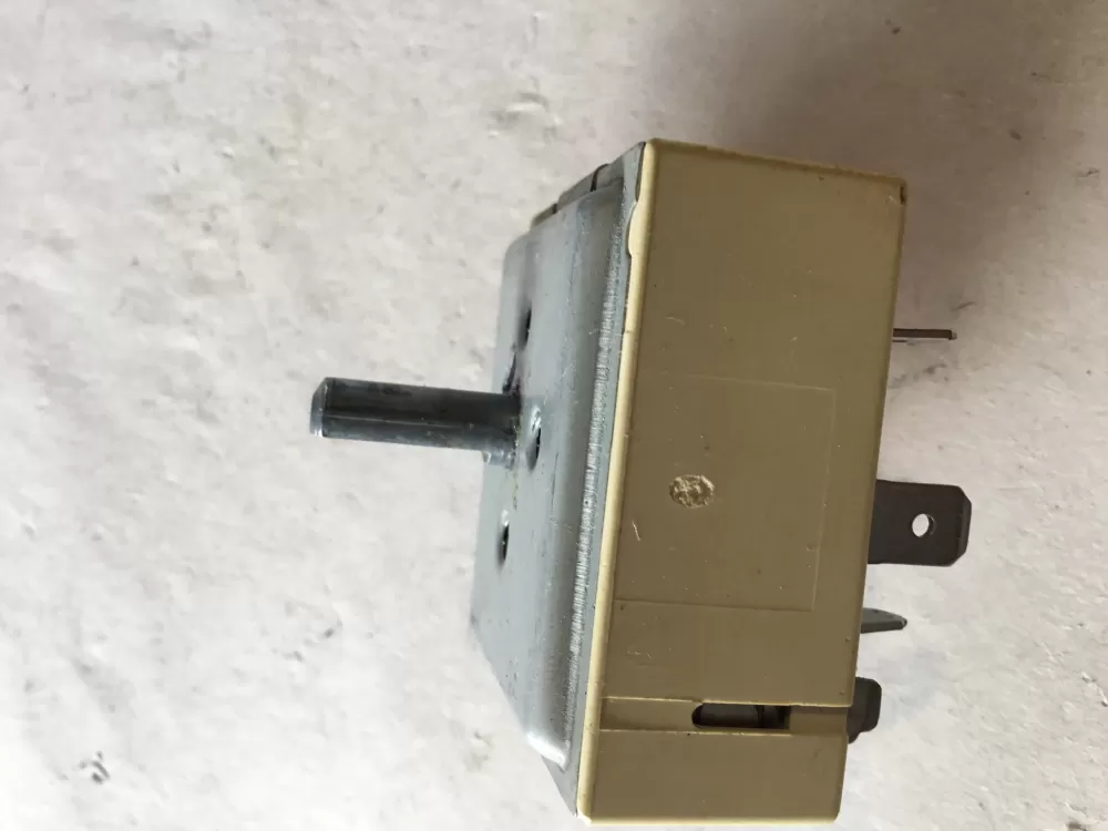 Kenmore 316238200 Range Infinite Burner Control Switch AZ150280 | SL215