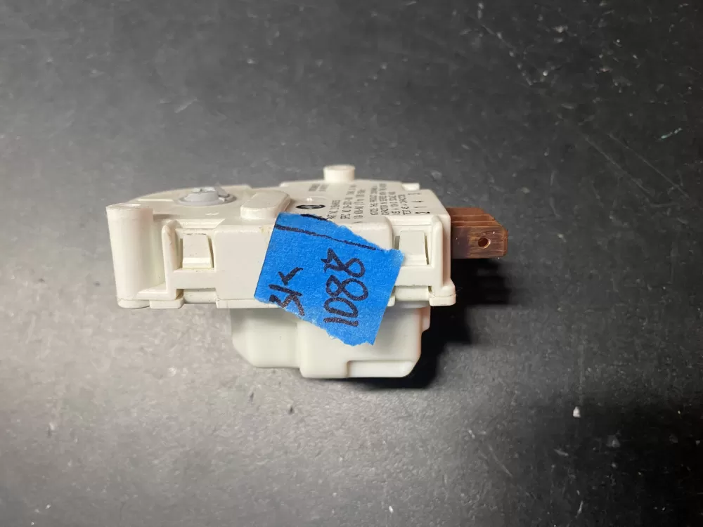 Frigidaire Kenmore AP2111929 12762 Refrigerator Defrost Timer AZ23377 | BK1088