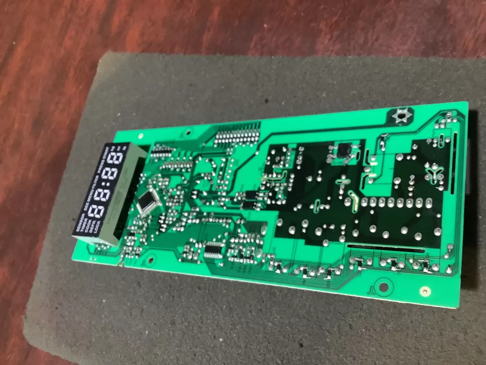 Frigidaire MD12011LH1 Microwave Control Board  AZ126018 | NR2282