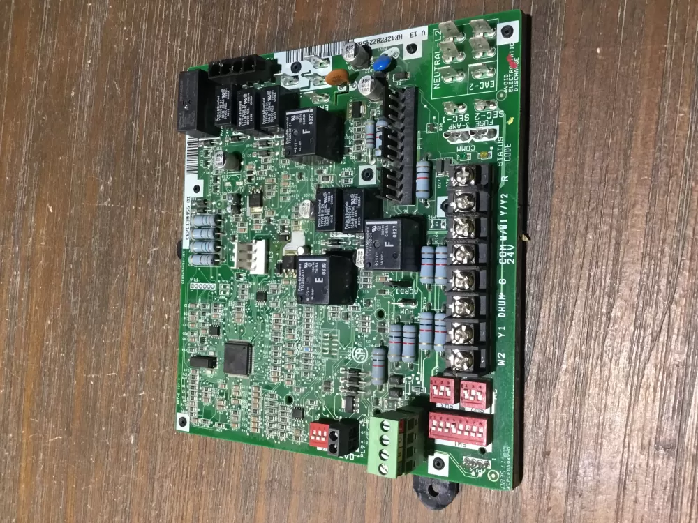 Carrier  Bryant CEPL130456-01 Furnace Control Board