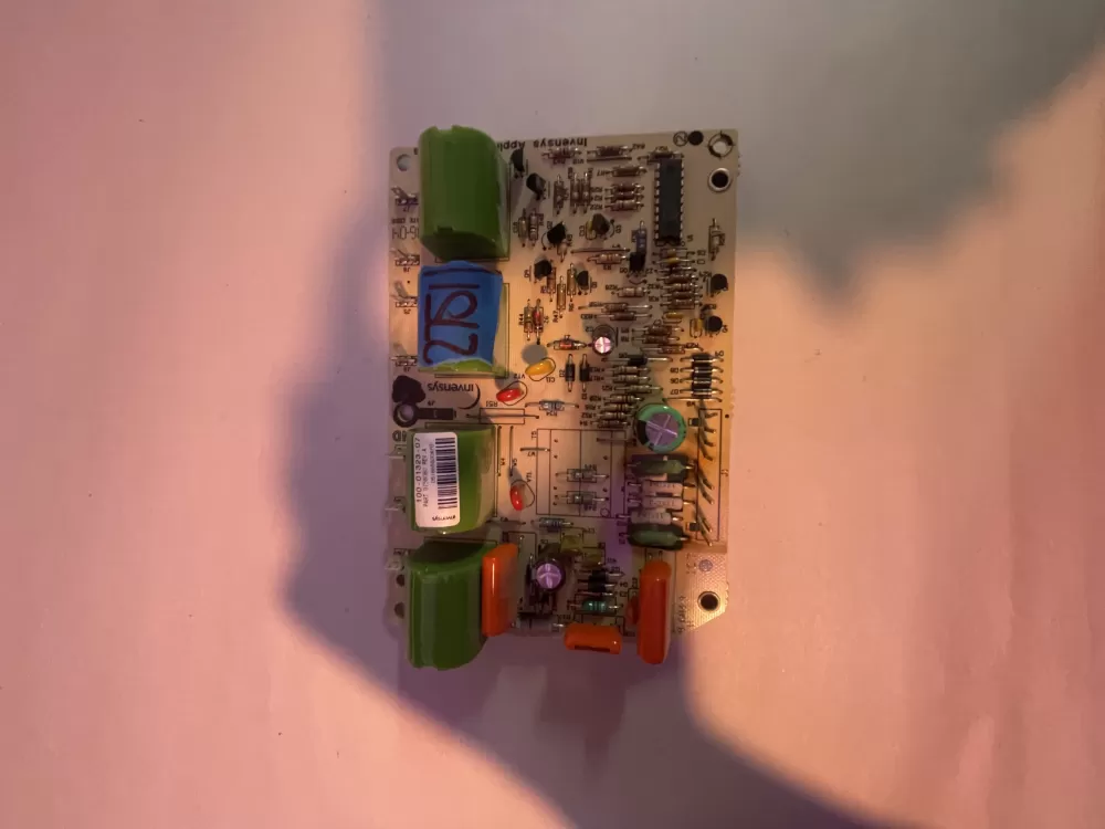 Whirlpool W10331686 100-1323-02 Range Oven Spark Module AZ195353 | KM2751