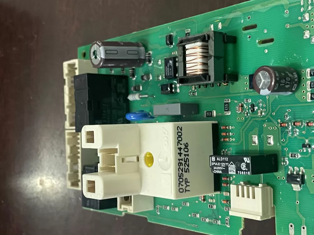 Bosch 5560 009 233 Dryer Control Board AZ42154 | KMV420