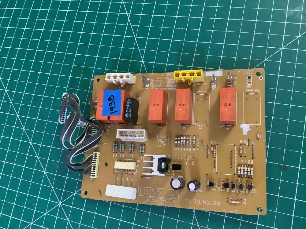 LG 6870W1N011A Range Oven Control Board Used AZ188128 | NR1938