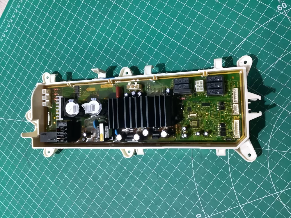 Samsung Washer Main Control Board DC9200686C AZ188638 | ARV716