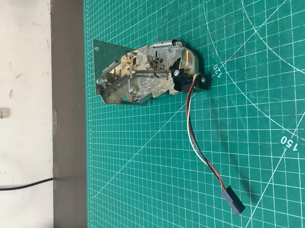 Speed Queen Alliance 70441601P Commercial Laundry Coin Drop AZ224224 | SLA160