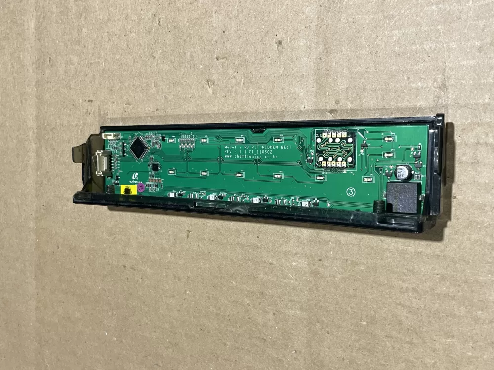 Whirlpool Amana W11106026 Refrigerator Control Board Interface  AZ77246 | Wm2103