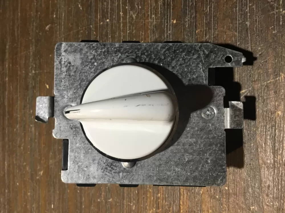 GE 572D520P021 WE4M271 Dryer Timer