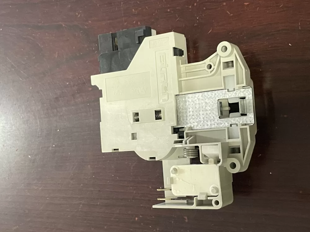 SpeedQueen 803920 Washer Door Lock AZ98546 | Wm1612