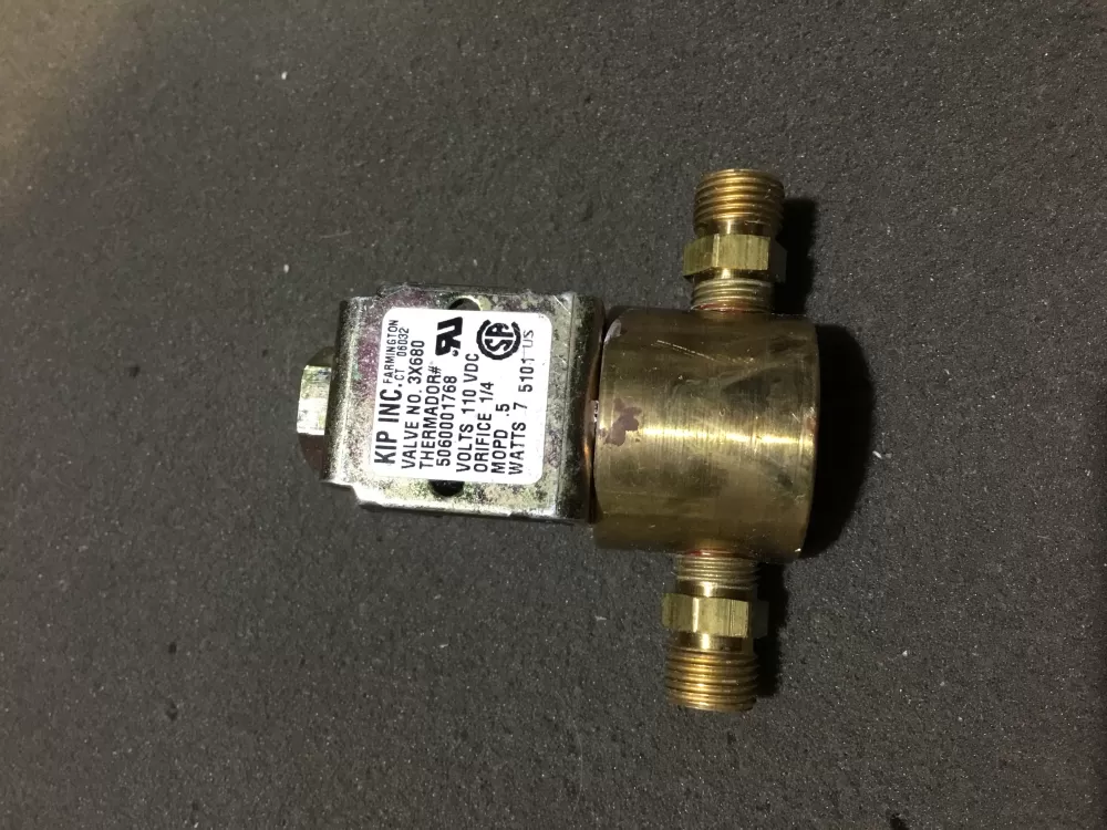 Bosch  Thermador 5060001768 Range Valve Solenoid