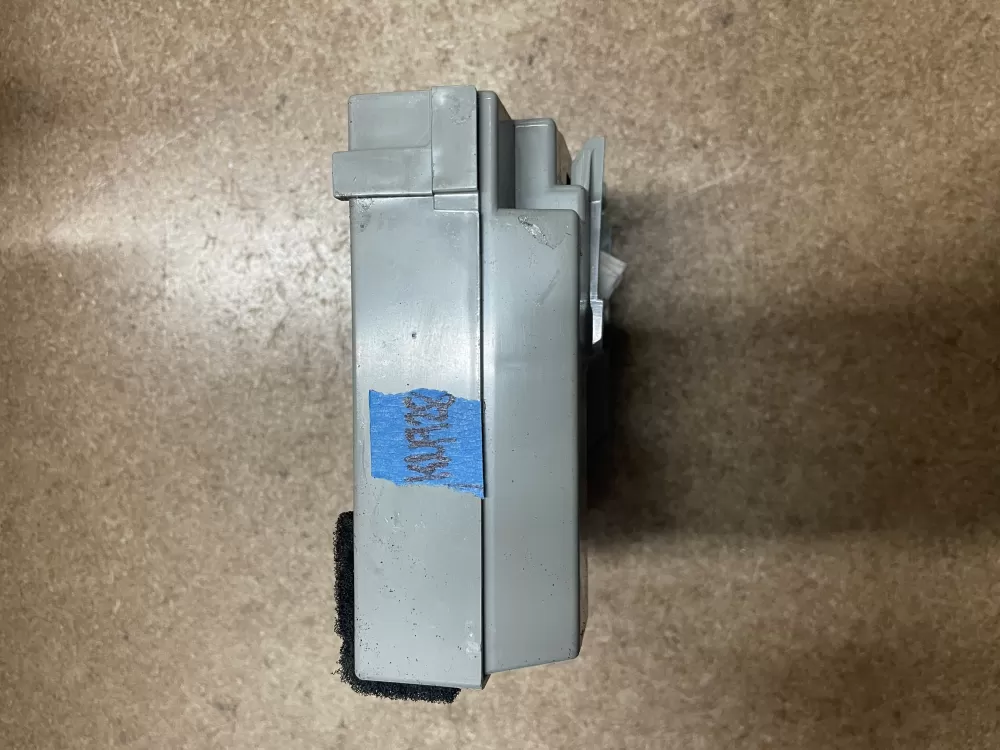 Bosch 00650436 519306058 Refrigerator Inverter Control AZ14277 | KM928