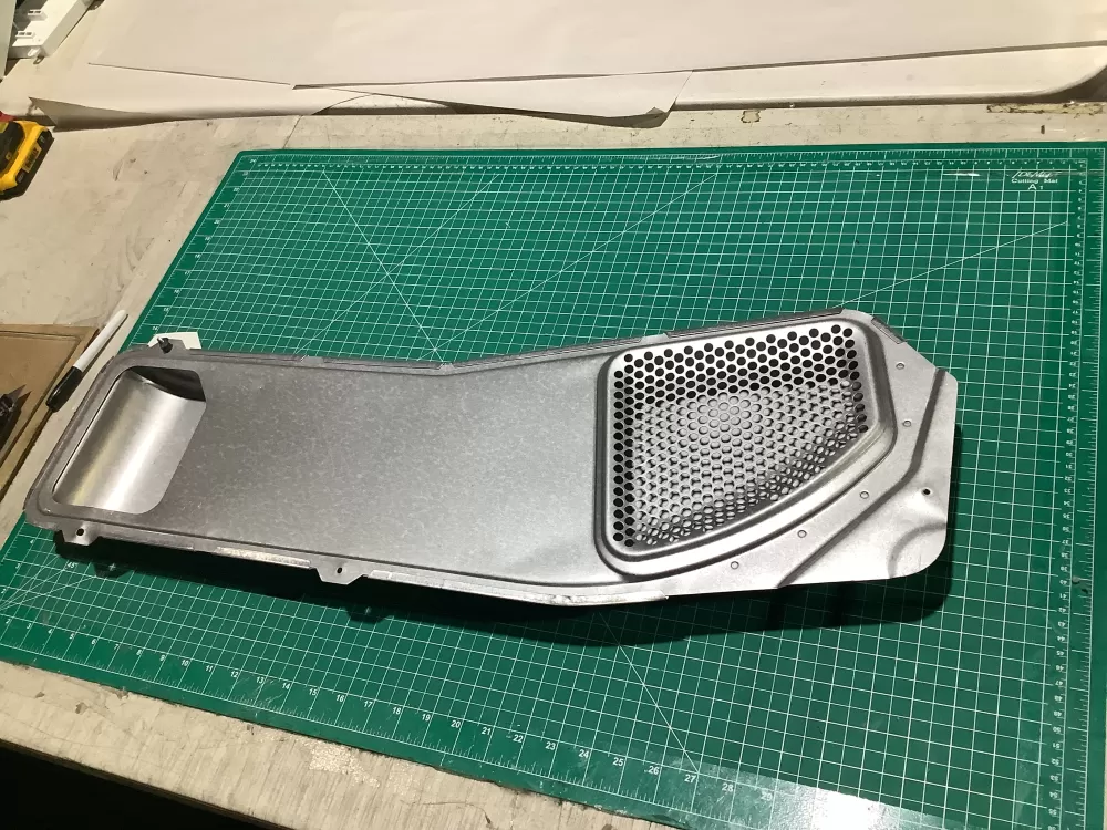 Whirlpool W10643339 Dryer Duct Heater Inlet AZ133990 | SL248